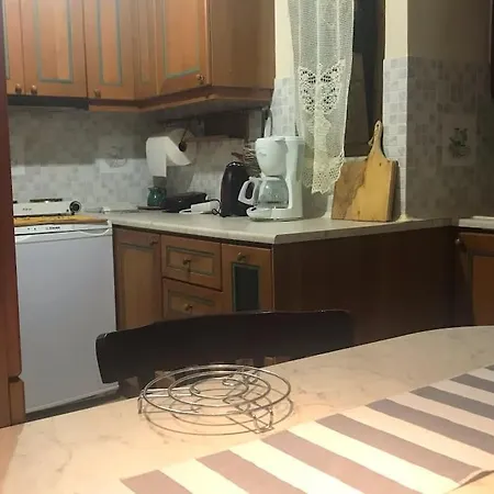 Апартаменты Lina's City Center Place Калампака